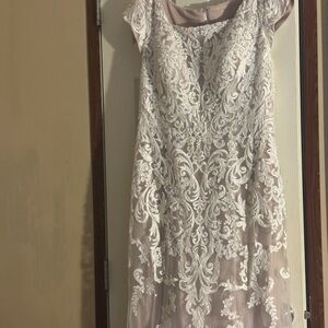 Allure Bridal Dress used for 4 hours no rips or tears